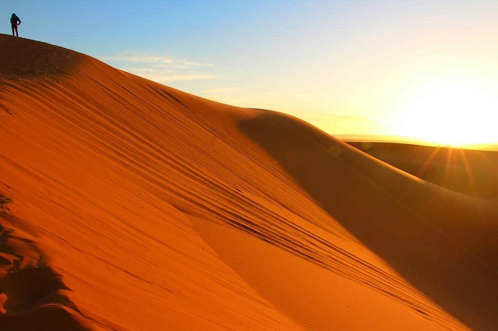 Circuit dans le désert de l’Erg Chegaga au départ d’Agadir